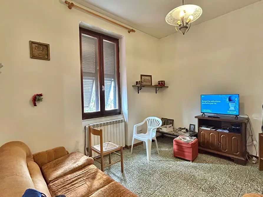 Immagine 21 di Casa bifamiliare in vendita  a Sarzana