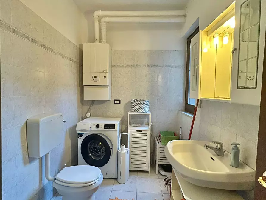 Immagine 34 di Villetta a schiera in affitto  a Ameglia