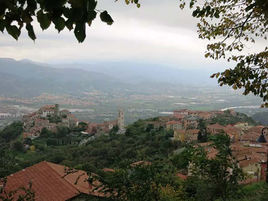 Immagine 14 di Quadrilocale in vendita  a Vezzano Ligure