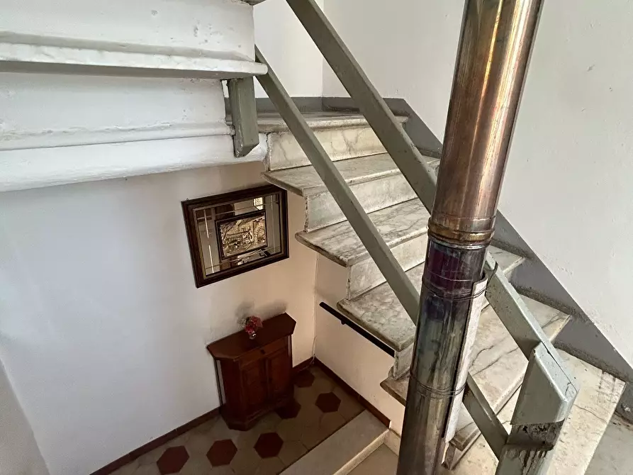 Immagine 12 di Rustico / casale in vendita  a Castelnuovo Magra