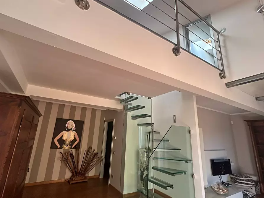 Immagine 2 di Attico in vendita  a Sarzana