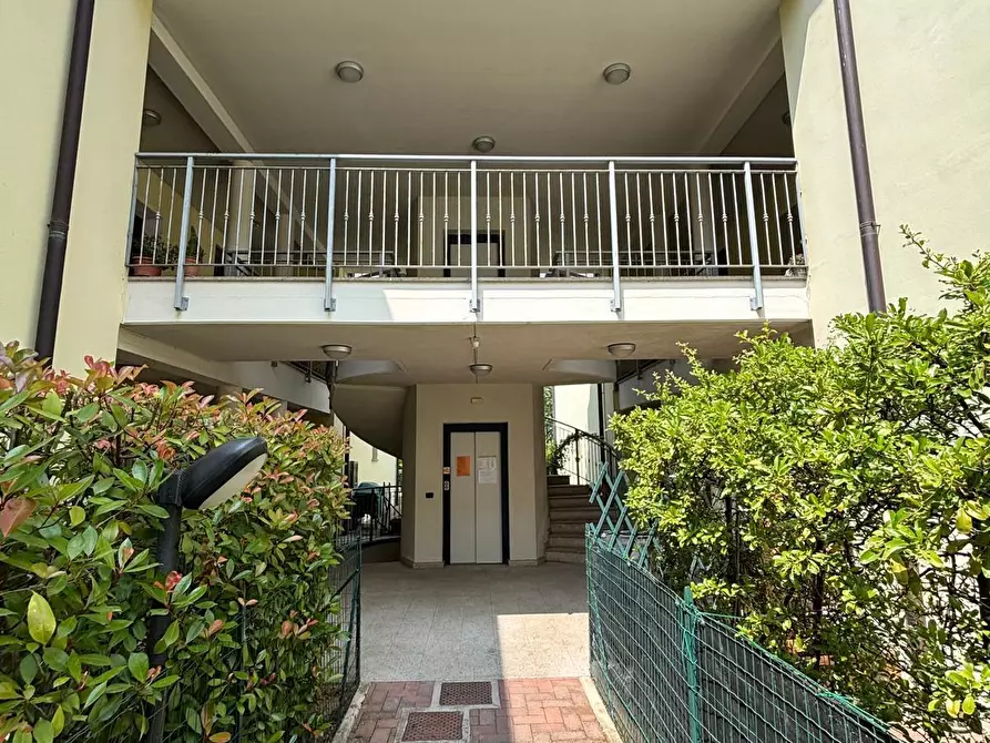 Immagine 32 di Bilocale in vendita  a Parma