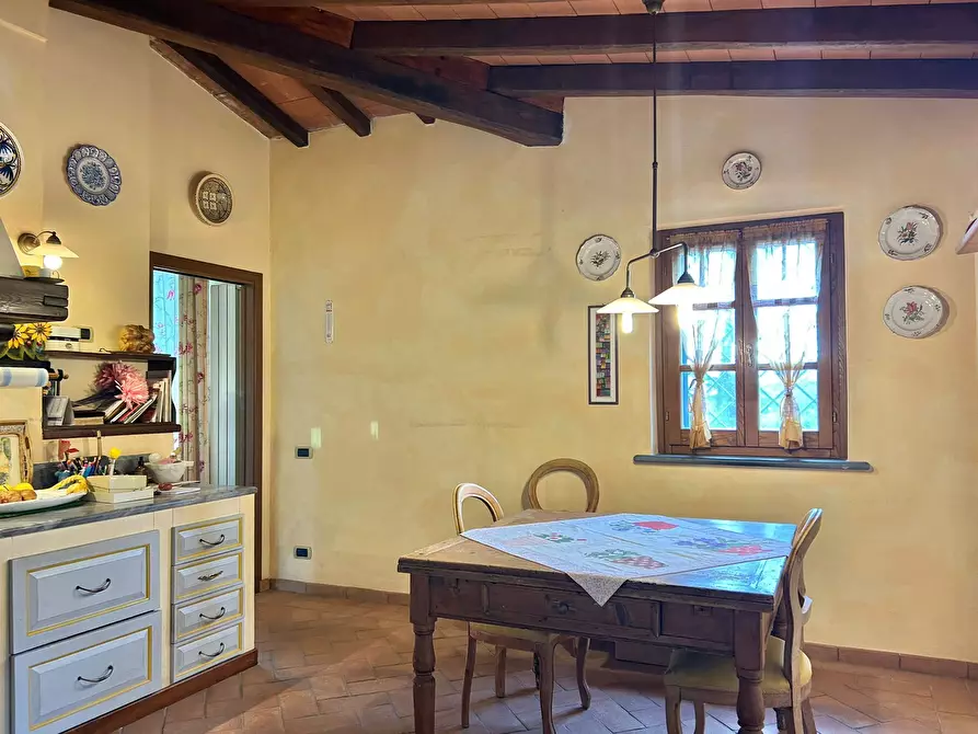 Immagine 29 di Casa indipendente in vendita  a Sarzana