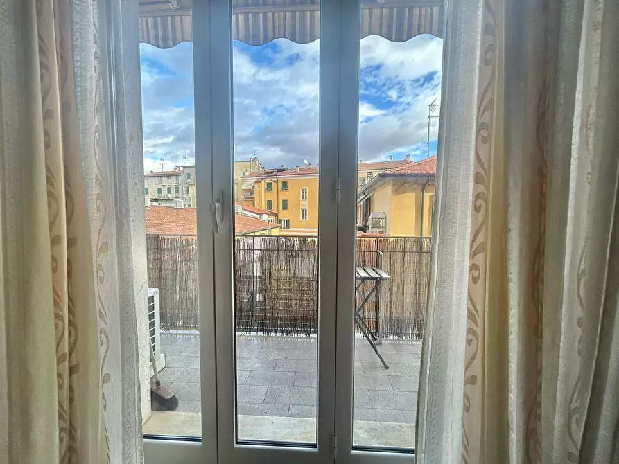 Immagine 9 di Trilocale in vendita  a Sarzana