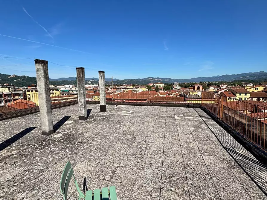 Immagine 30 di Attico in affitto  a Sarzana