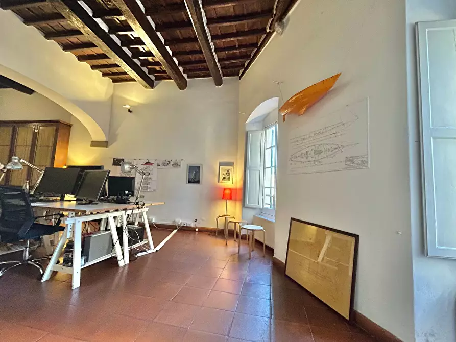 Immagine 16 di Quadrilocale in vendita  a Sarzana