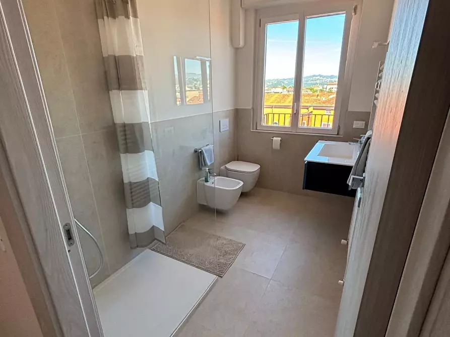 Immagine 4 di Attico in affitto  a Sarzana