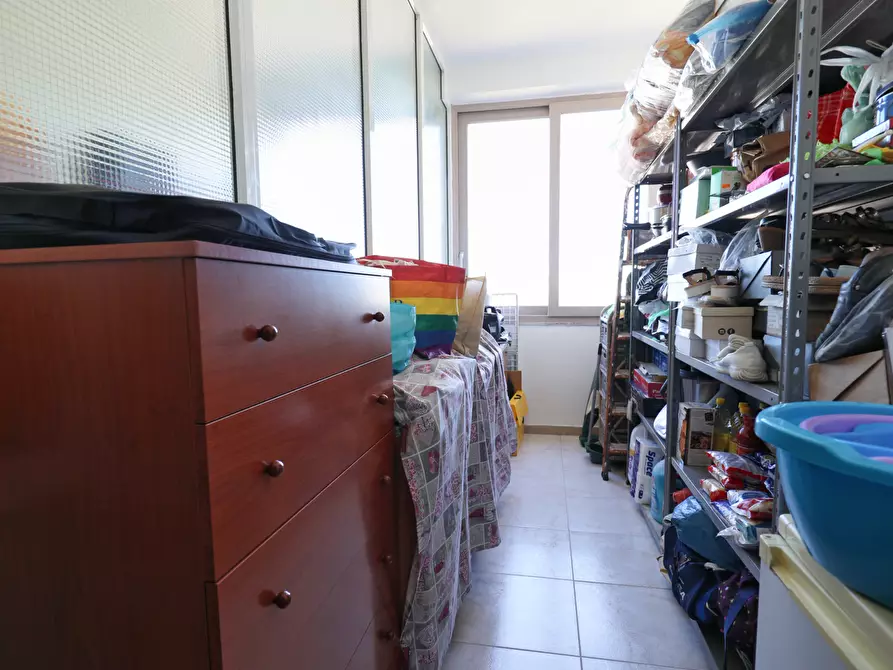 Immagine 19 di Trilocale in vendita  in Via Cesare Pascarella 6 a Taranto