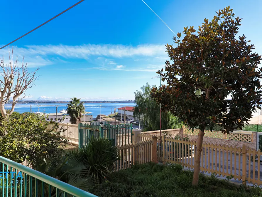 Immagine 2 di Quadrilocale in vendita  in Via della Croce 2 a Taranto