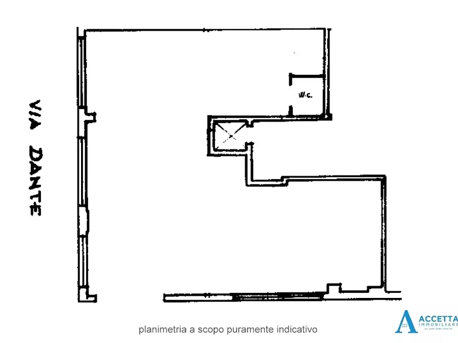 Immagine 19 di Locale commerciale in affitto  in Via Dica di Genova 50 a Taranto