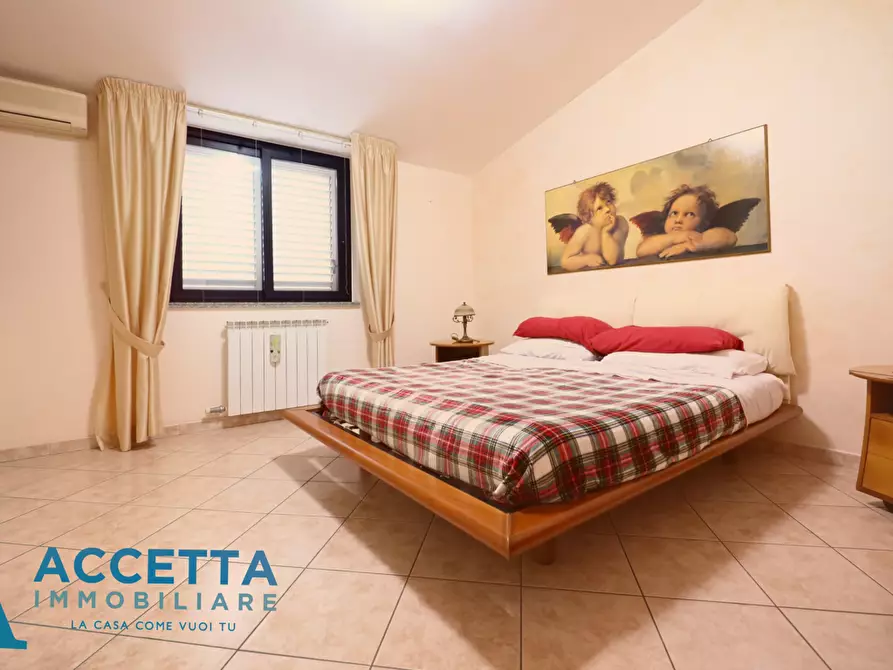 Immagine 23 di Trilocale in vendita  in Via Sciabelle 11 a Taranto