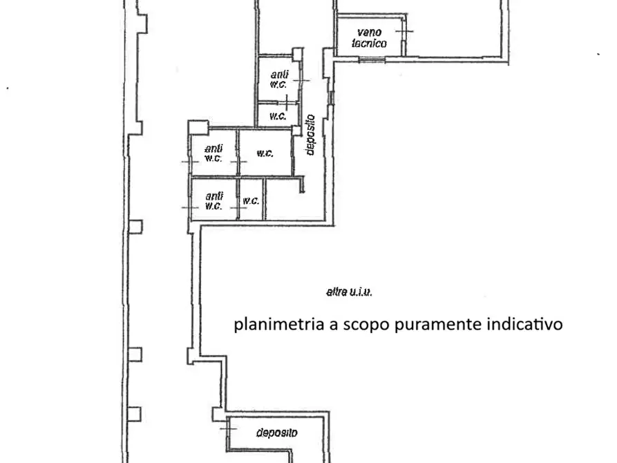 Immagine 24 di Locale commerciale in affitto  in Corso Umberto I 79 a Taranto