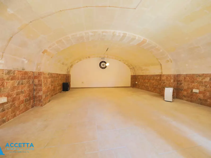 Immagine 12 di Villa in vendita  in Via Razze 11 a Taranto