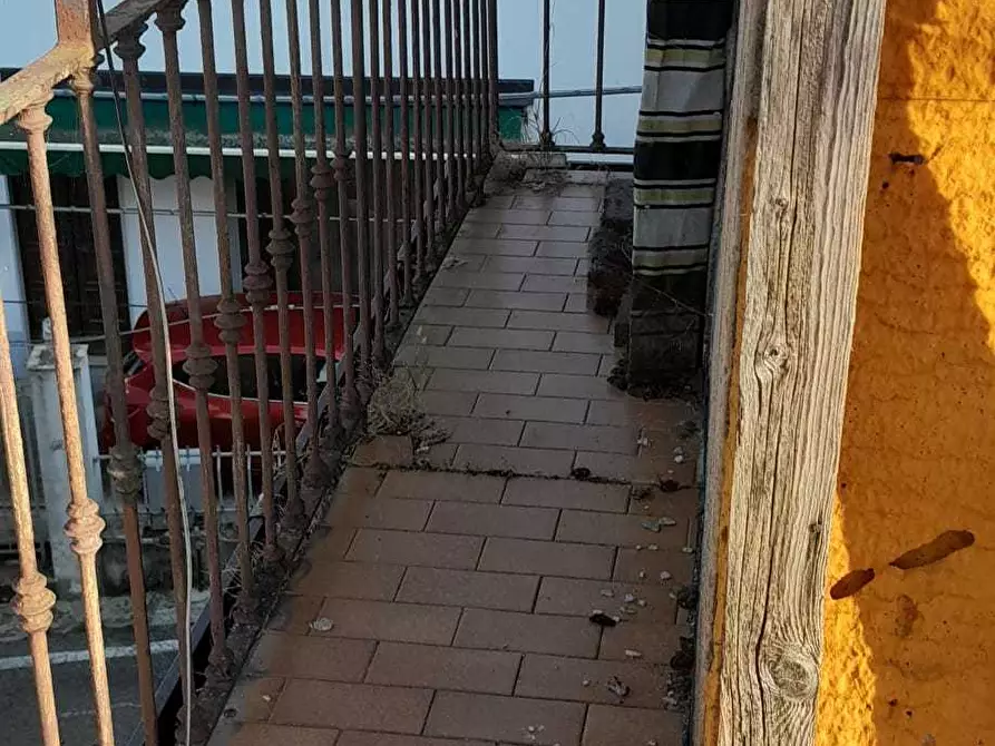 Immagine 20 di Porzione di casa in vendita  in Via Guglielmo Marconi a Ziano Piacentino