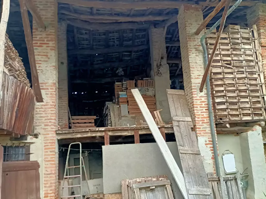 Immagine 8 di Rustico / casale in vendita  in Via Felice Cavallotti a Pieve Porto Morone