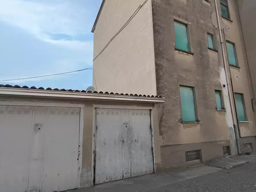 Immagine 9 di Palazzo in vendita  in Strada per ponteriglio 21 a Pontenure