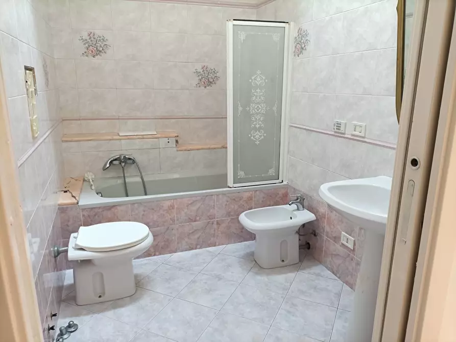 Immagine 14 di Bilocale in vendita  in Via Giandomenico Romagnosi a Castel San Giovanni