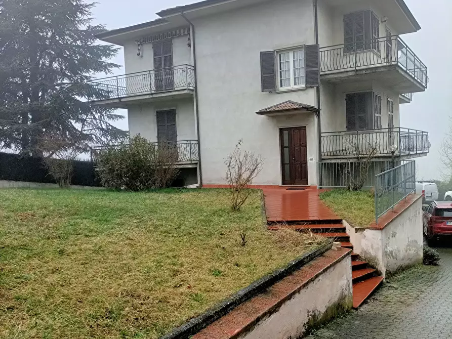 Immagine 27 di Casa bifamiliare in vendita  in periferia a Pianello Val Tidone
