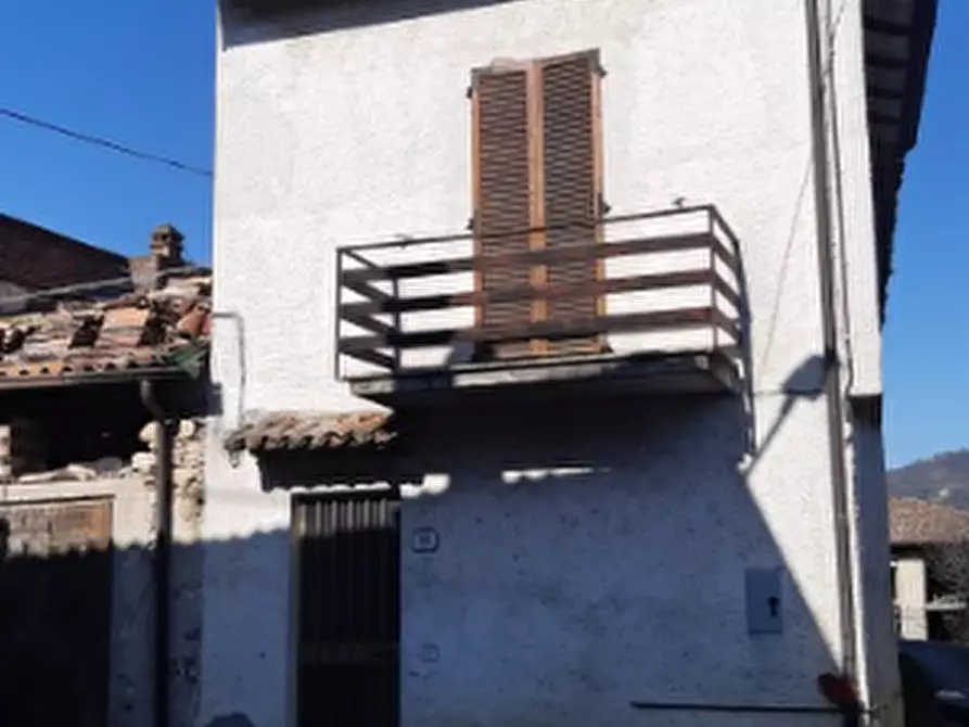 Immagine 7 di Porzione di casa in vendita  in Località Bilegno a Pianello Val Tidone