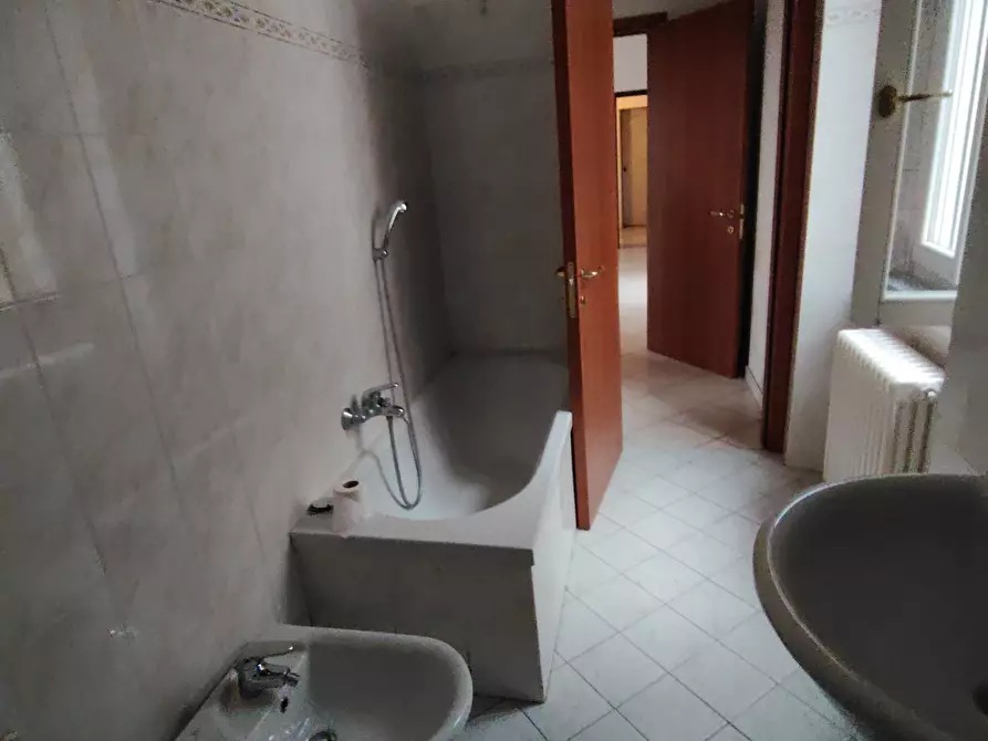 Immagine 17 di Bilocale in vendita  in via roma a Pianello Val Tidone