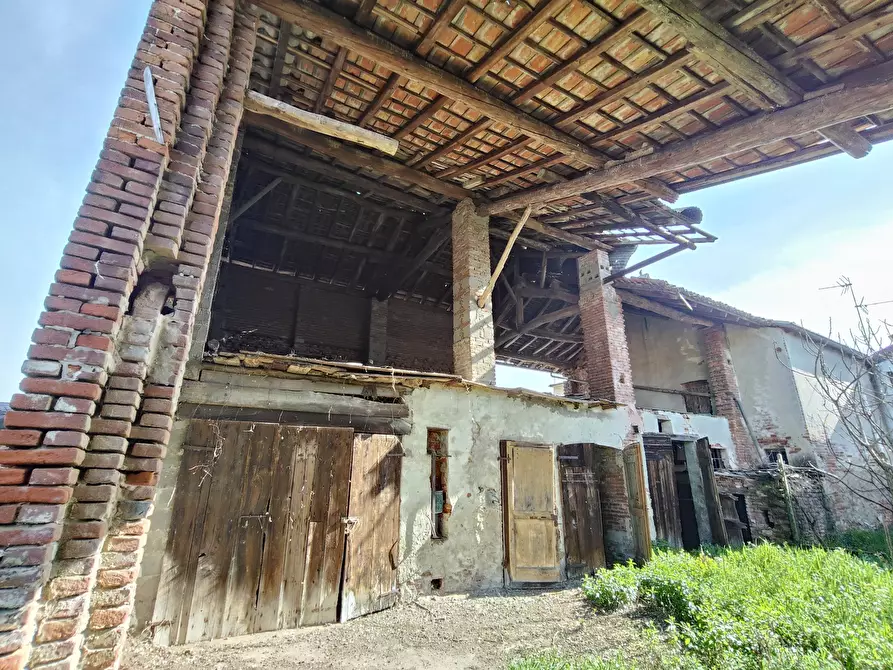Immagine 5 di Porzione di casa in vendita  in centro a Pieve Porto Morone