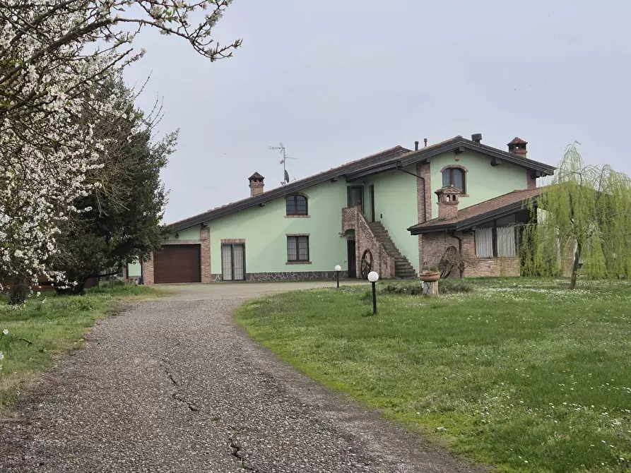 Immagine 2 di Rustico / casale in vendita  in Via San Biagio a Borgonovo Val Tidone