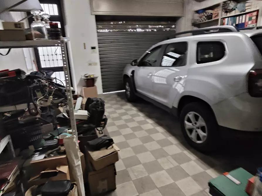 Immagine 28 di Porzione di casa in vendita  in Via San Bartolomeo a Piacenza