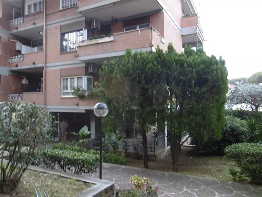 Immagine 1 di Quadrilocale in affitto  in VIA DELLA PISANA a Roma