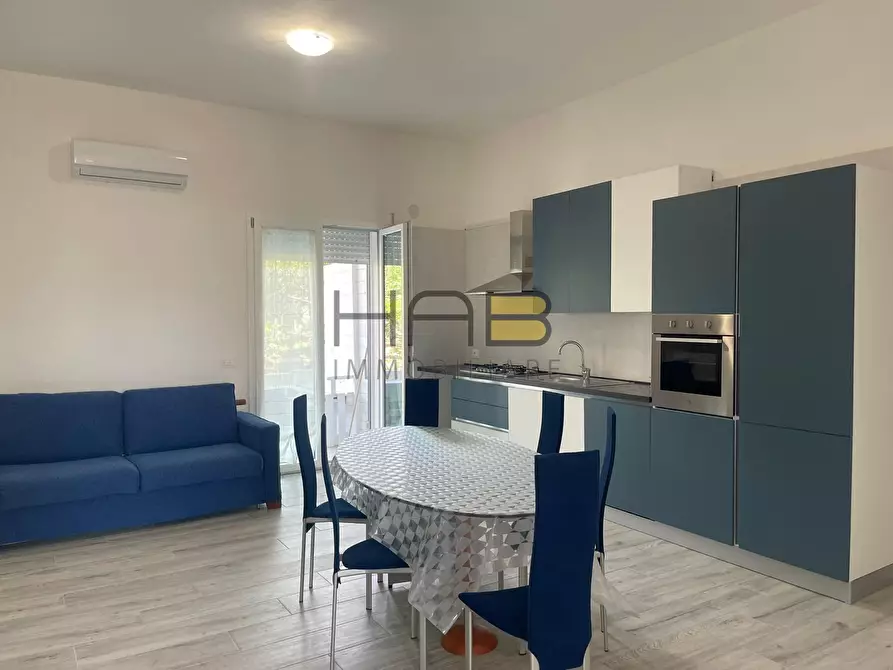 Immagine 1 di Trilocale in affitto  a Erice