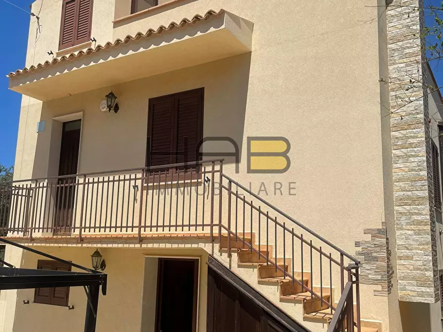 Immagine 3 di Villa in vendita  in Via Eleno a Erice