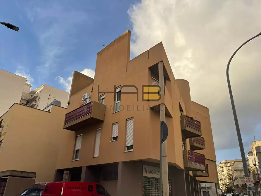 Immagine 16 di Attico in vendita  in Via Alberto Mario a Trapani