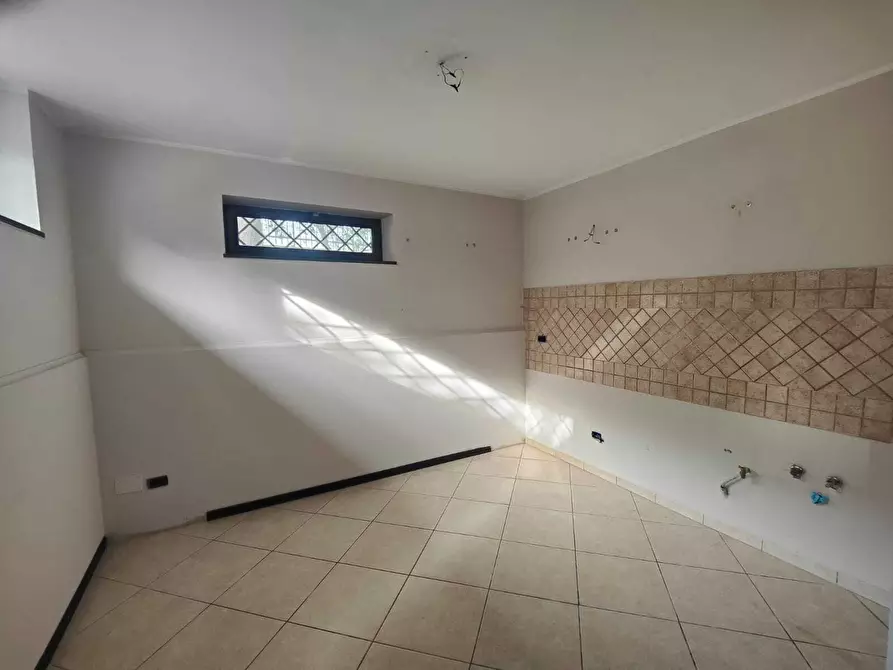 Immagine 28 di Villetta a schiera in vendita  in Via Furchi a Striano