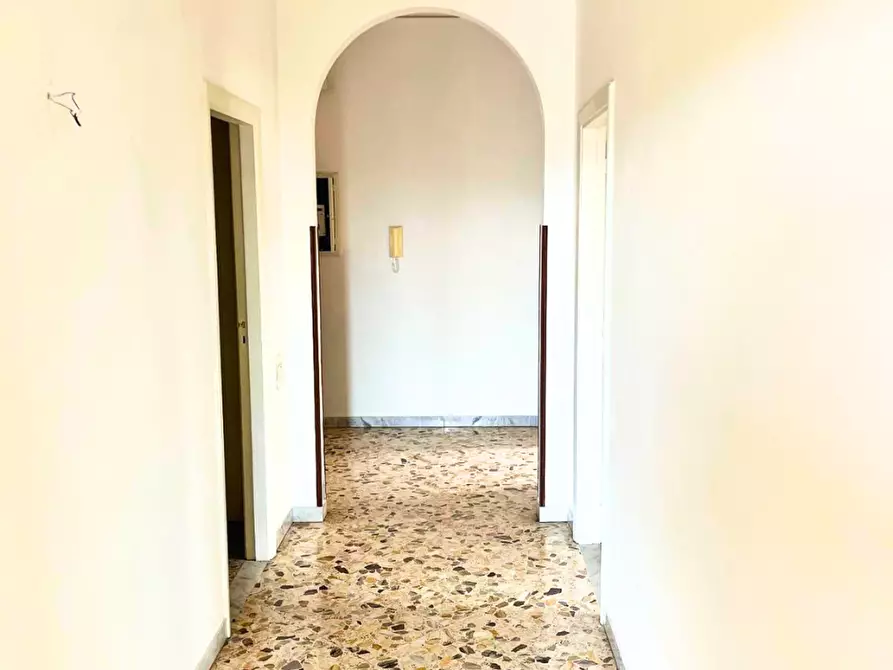 Immagine 19 di Trilocale in vendita  in Via Tito Zaniboni 11 a Giffoni Sei Casali