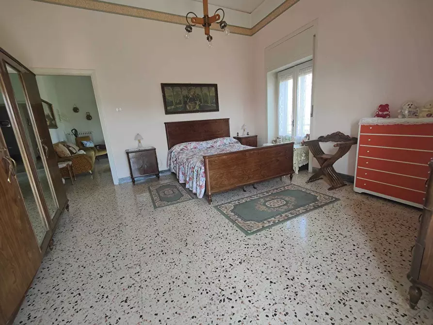 Immagine 11 di Casa semindipendente in vendita  in Via Francesco Spirito 62 a Salerno