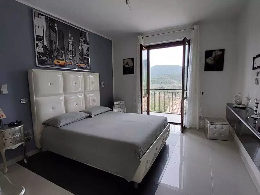 Immagine 8 di Villetta a schiera in vendita  in Via Parrocchia a Baronissi