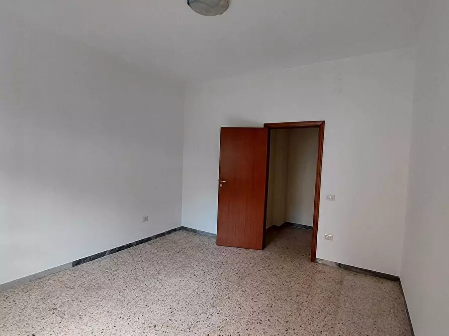 Immagine 6 di Monolocale in vendita  in Via de Cataldis 29 a Giffoni Valle Piana