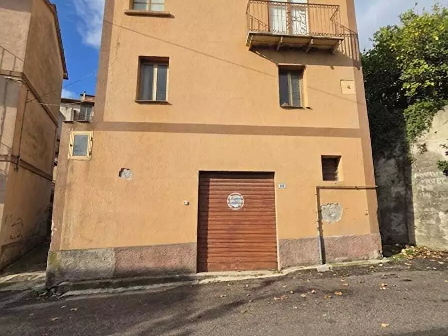 Immagine 2 di Terratetto in vendita  in Via San Angelo di Ogliara 67 a Salerno
