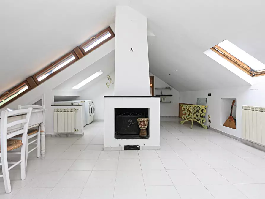 Immagine 4 di Quadrilocale in vendita  in Via Torbi 7 a Ceranesi