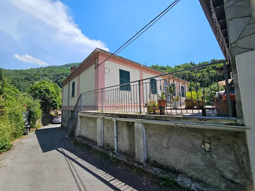 Immagine 33 di Trilocale in vendita  in Via Orazio Brignola 3 a Mignanego