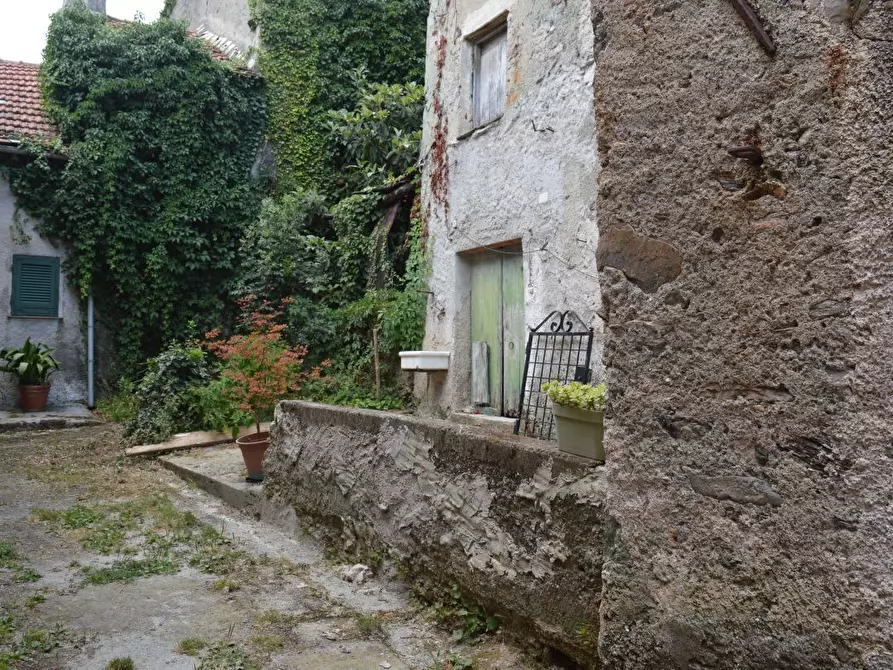 Immagine 10 di Casa indipendente in vendita  a Ceranesi