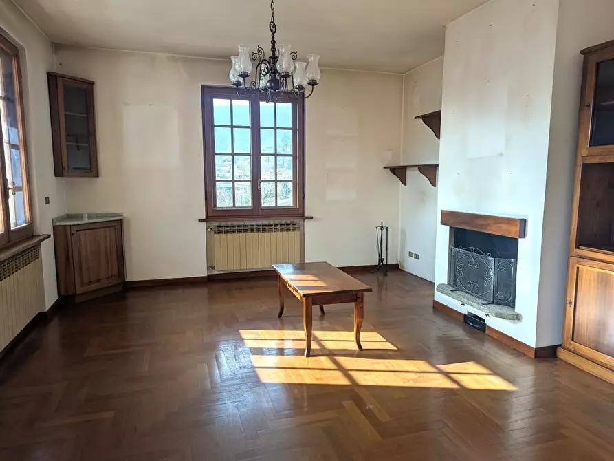 Immagine 2 di Trilocale in vendita  in Via Pratopriore 14 a Casella