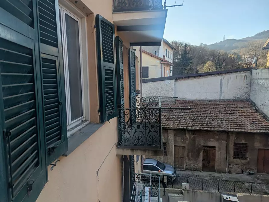 Immagine 11 di Bilocale in vendita  in Via Vittorio Veneto a Busalla