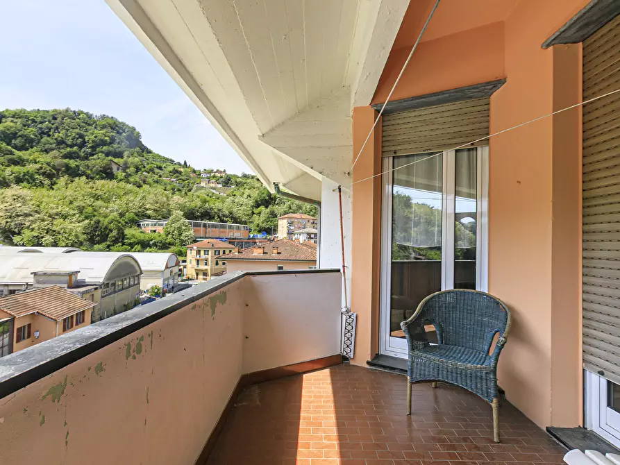 Immagine 9 di Pentalocale in vendita  in Via Bartolomeo Parodi 22 a Ceranesi