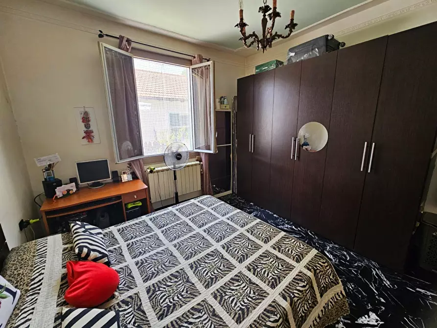 Immagine 13 di Trilocale in vendita  in Via Orazio Brignola 3 a Mignanego