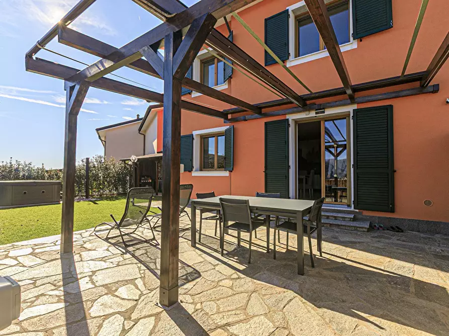 Immagine 1 di Casa semindipendente in vendita  in Via Porcile 1 Q a Genova