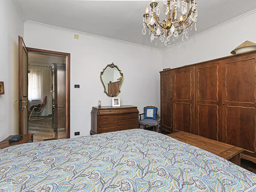 Immagine 17 di Quadrilocale in vendita  in Via Ennio Del Monte 5 a Campomorone