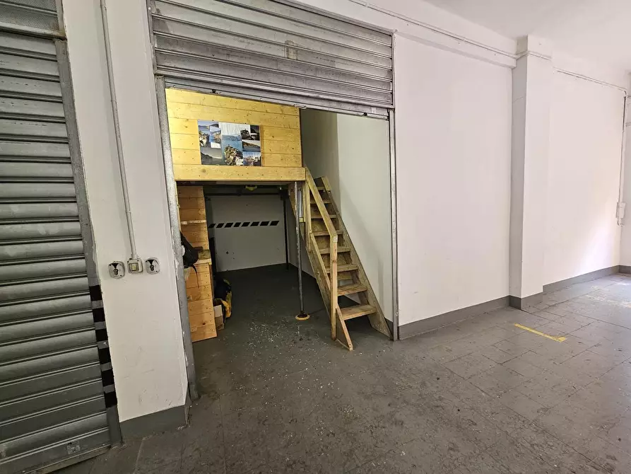 Immagine 4 di Garage in vendita  in circonvallazione 71r a Campomorone