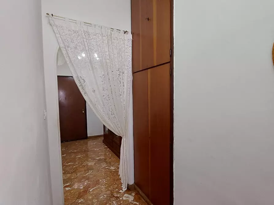 Immagine 26 di Trilocale in vendita  a Serra Riccò