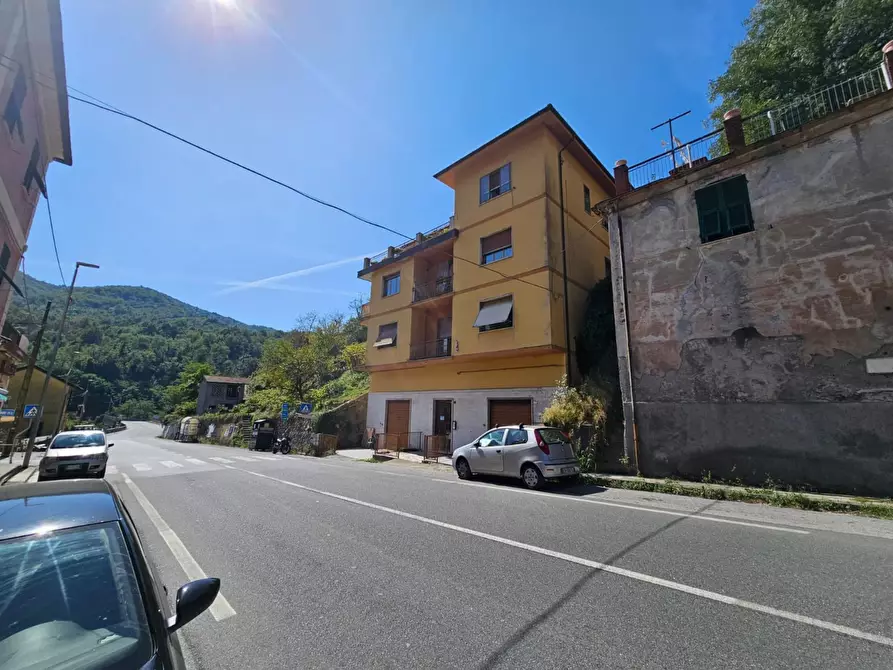 Immagine 32 di Quadrilocale in vendita  in Via Croce Bianca 5 a Mignanego