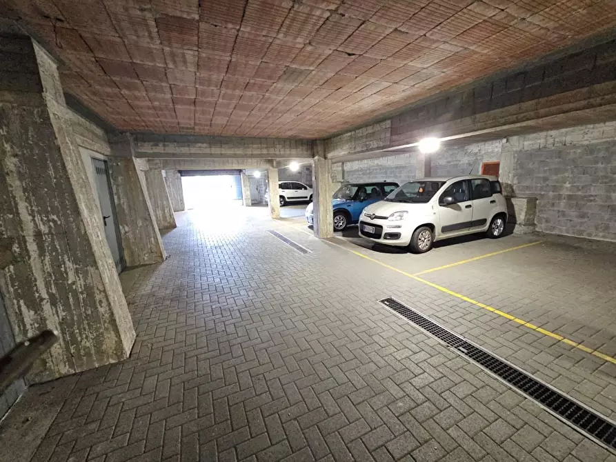 Immagine 45 di Quadrilocale in vendita  in Via Domenico Carli a Genova